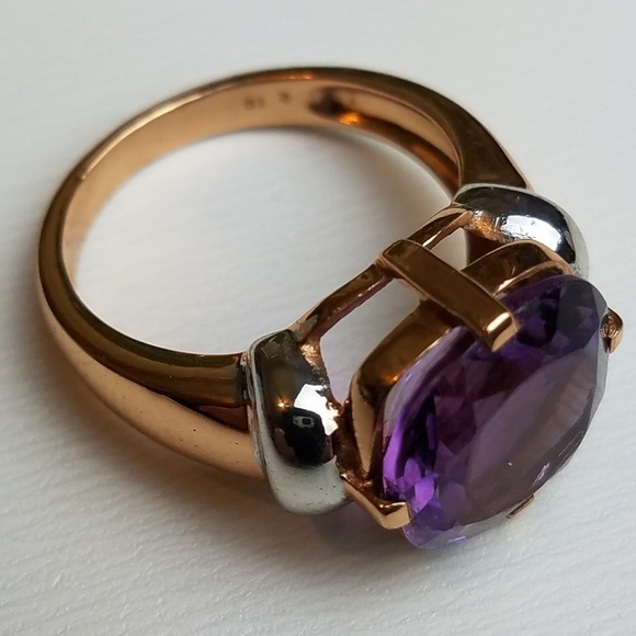 Purple gold plated over brass ring costume Jewelry - Picture 5 of 7